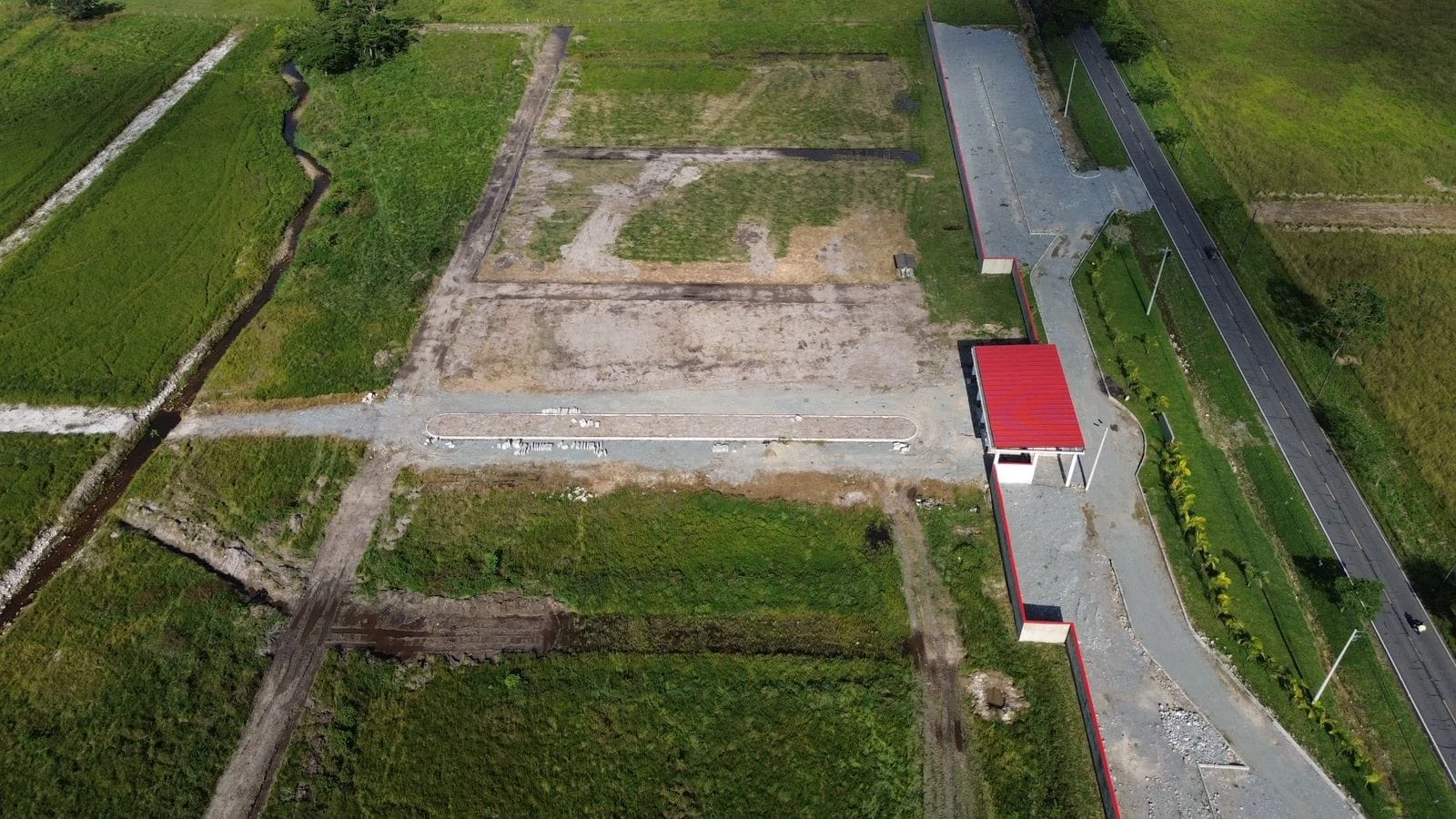 Acceso y distribución de vías del proyecto